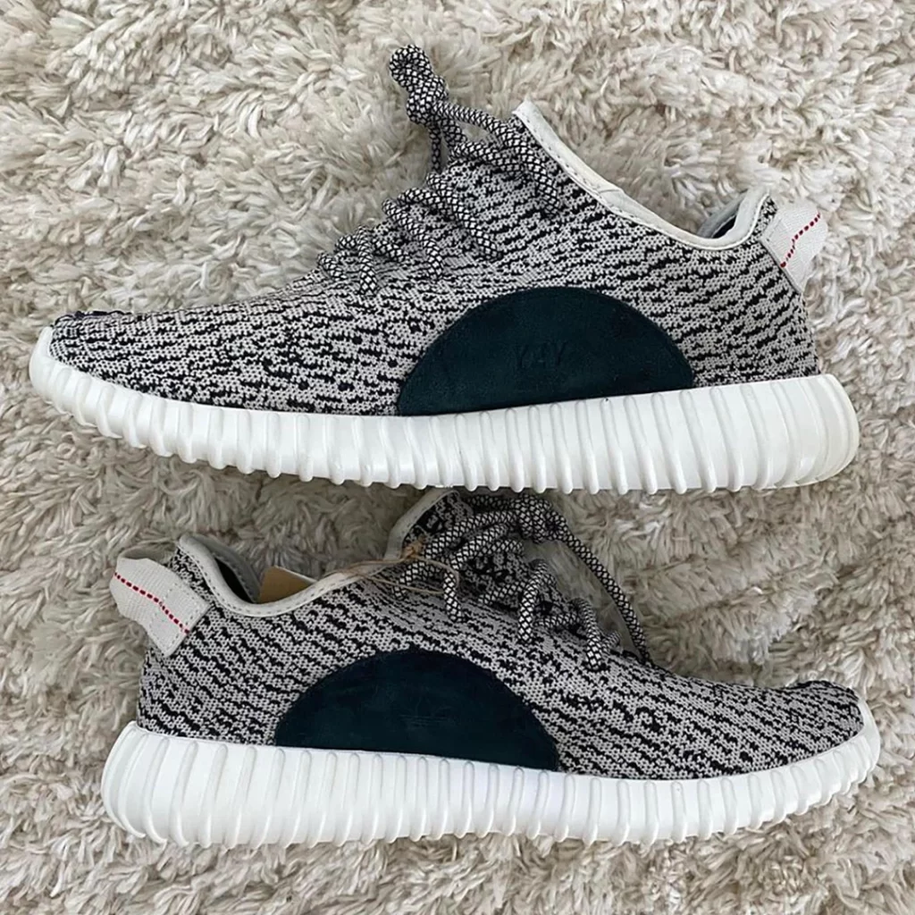 adidas Yeezy Boost 350 ‘Turtle Dove’ 2022 AQ4832