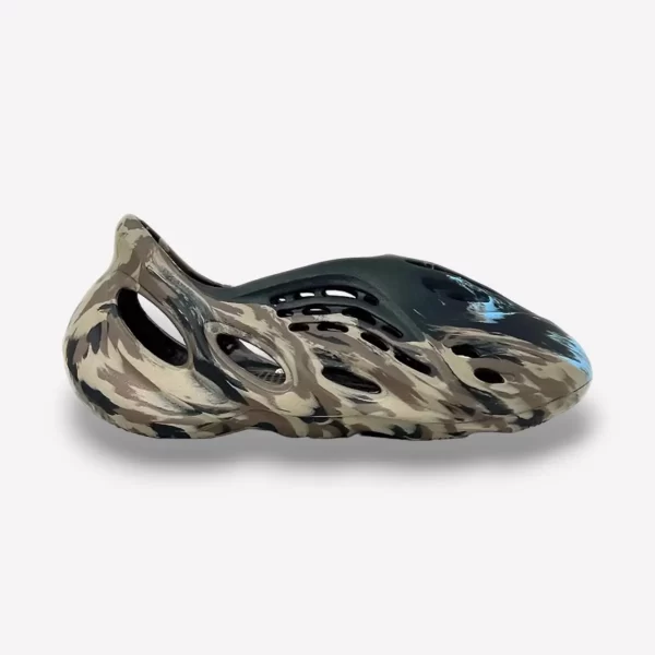 adidas Yeezy Foam Runner ‘MX Cinder’ ID4126